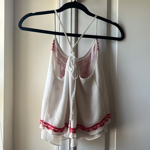 Boutique Top - Picture 3 of 4